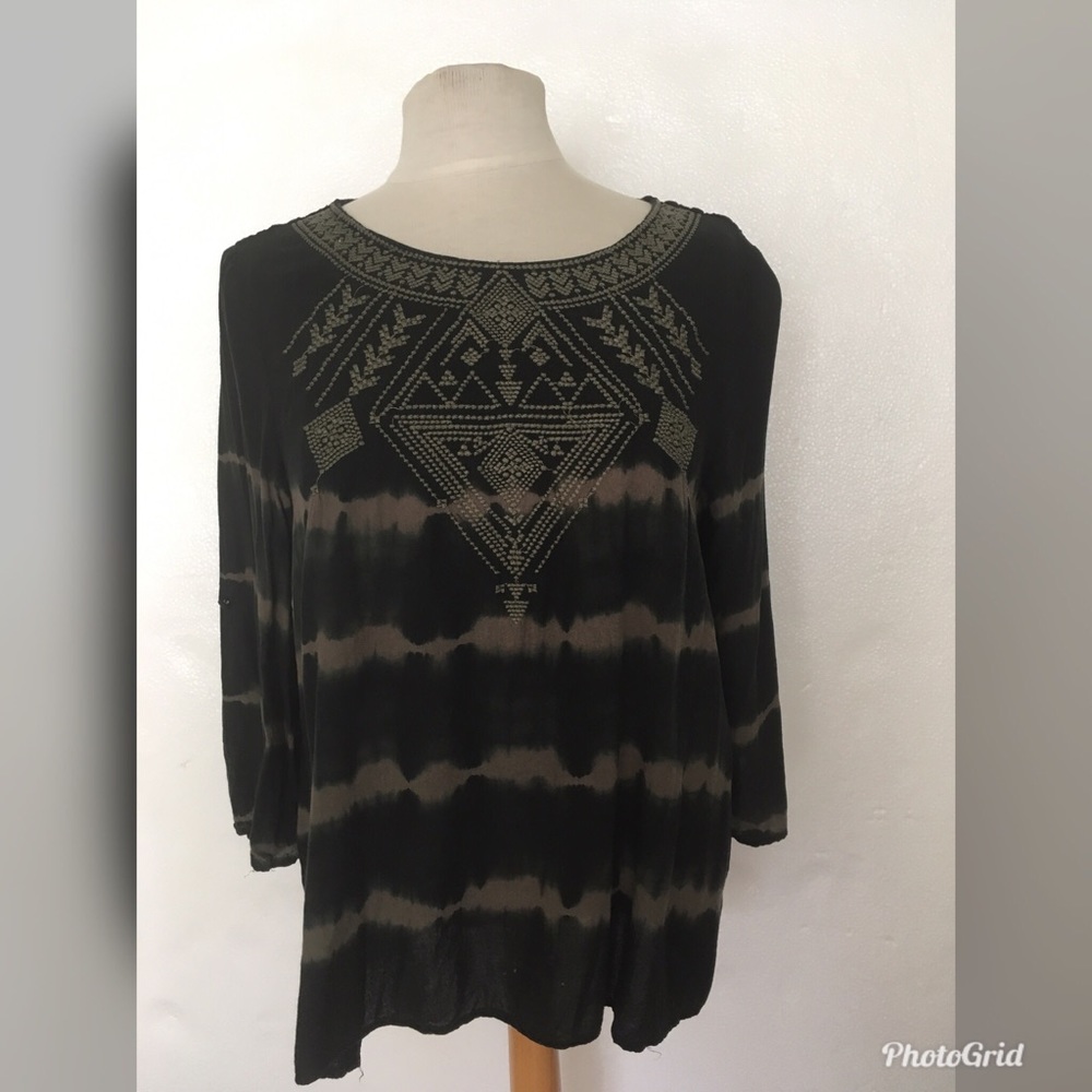 Andree Blue Tie Dye Lace Black Shirt Sz L